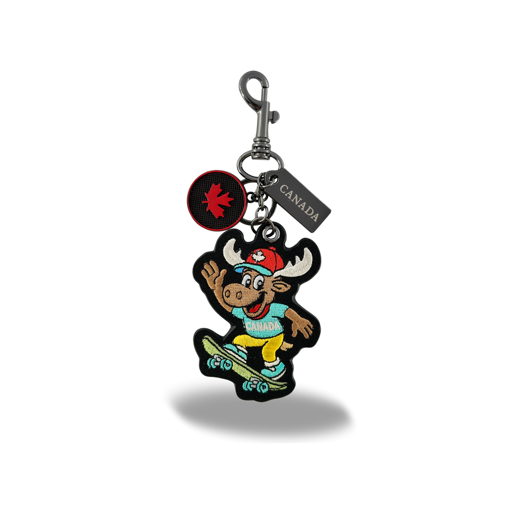 Canada Moose Skateboard Embroidered Bag Charm Keychain Outdoor Travel Accessory